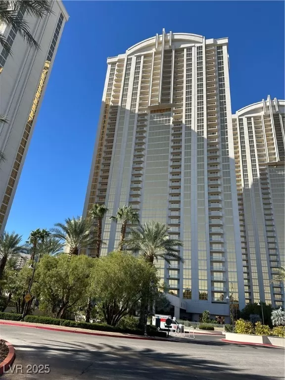 MLS: 2729394 Condo For Sale
