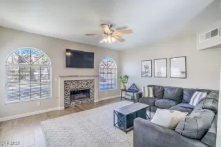 Photo #5: 2729415 Listing 