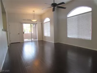 Photo #2: 2729437 Listing 