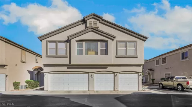 MLS: 2729439 Condo For Sale
