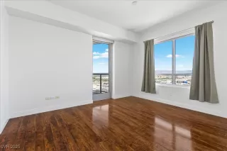 Photo #6: 2729442 Listing 