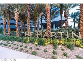 Photo #2: 2729466 Listing