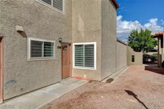 Photo #1: 2729507 Listing