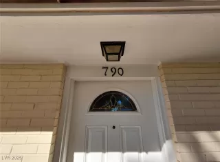 Photo #2: 2729515 Listing