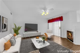 Photo #3: 2729523 Listing 