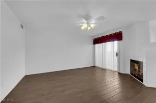 Photo #5: 2729523 Listing 