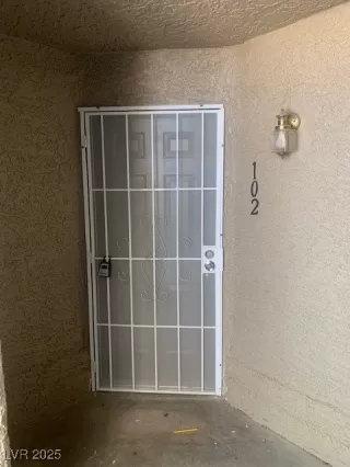 Photo #1: 2729534 Listing