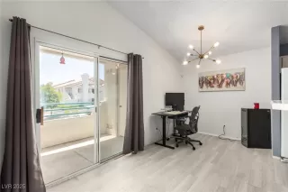 Photo #4: 2729591 Listing 