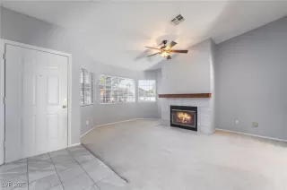 Photo #4: 2729604 Listing