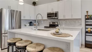 Photo #6: 2729635 Listing