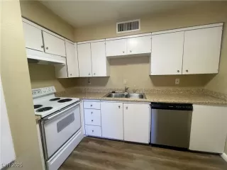 More Details about MLS # 2729676 : 350 EAST DESERT INN ROAD E201