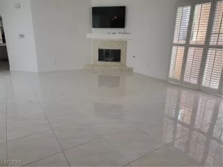 Photo #1: 2729678 Listing 