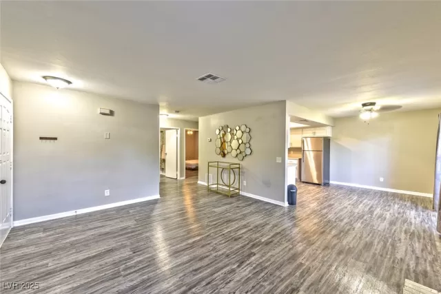 MLS: 2729680 Condo For Sale