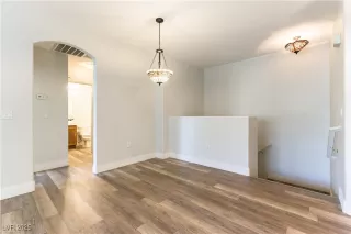 Photo #4: 2729688 Listing 