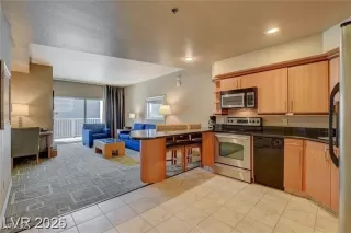 Photo #1: 2729695 Listing 