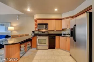 Photo #6: 2729695 Listing 