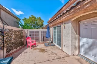 Photo #1: 2729705 Listing 