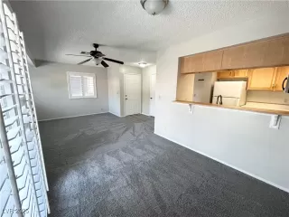 Photo #5: 2729731 Listing 