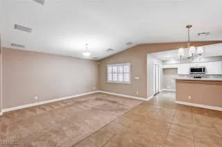 Photo #3: 2729733 Listing