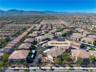 Photo #3: 2729737 Listing 