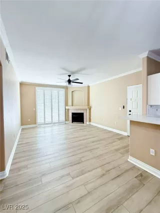 Photo #2: 2729776 Listing 
