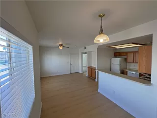 Photo #5: 2729779 Listing 