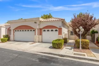 Photo #1: 2729819 Listing
