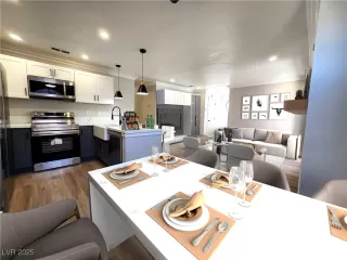 Photo #1: 2729826 Listing 