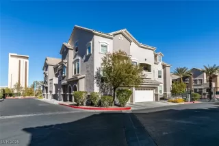 Photo #1: 2729834 Listing 