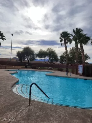 Photo #1: 2729837 Listing 