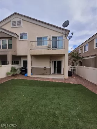 Photo #4: 2729837 Listing 