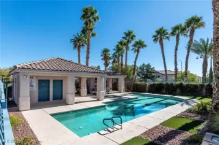 Photo #2: 2729969 Listing 