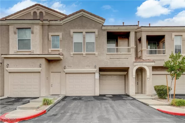 MLS: 2730004 Condo For Sale