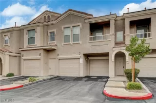 Photo #1: 2730004 Listing 