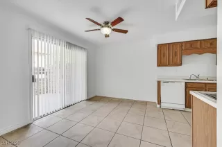 Photo #6: 2730007 Listing 