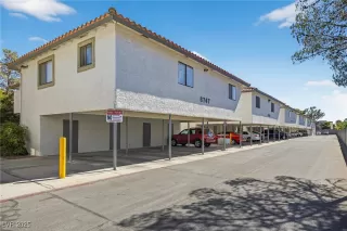 Photo #2: 2730008 Listing