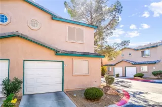 Photo #2: 2730023 Listing 