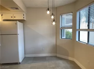 Photo #3: 2730059 Listing 