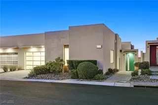 Photo #2: 2730073 Listing 