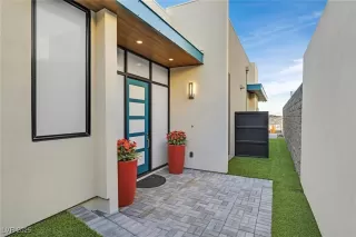 Photo #5: 2730073 Listing 