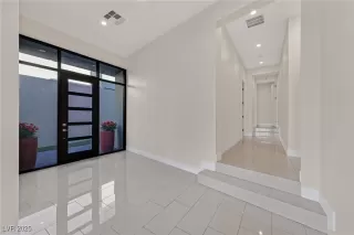 Photo #6: 2730073 Listing 