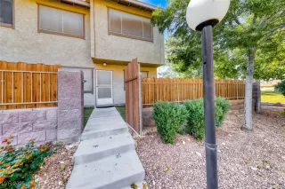 Photo #2: 2730077 Listing