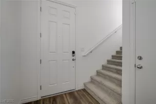 Photo #2: 2730115 Listing 