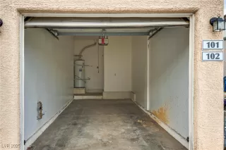 Photo #1: 2730132 Listing