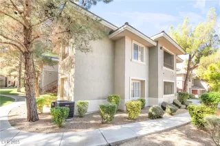 Photo #4: 2730154 Listing