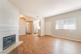 Photo #5: 2730166 Listing 