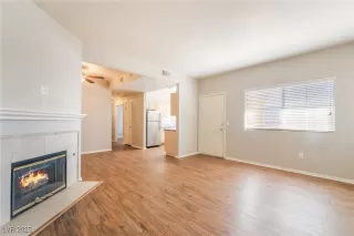 Photo #6: 2730166 Listing 