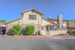 Photo #1: 2730193 Listing