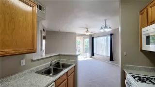 Photo #5: 2730201 Listing 