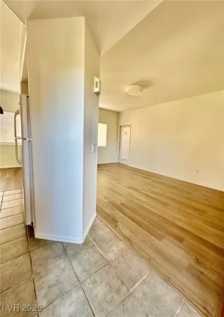 Photo #5: 2730219 Listing 